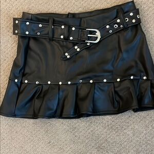 Black faux leather mini Skirt NWT